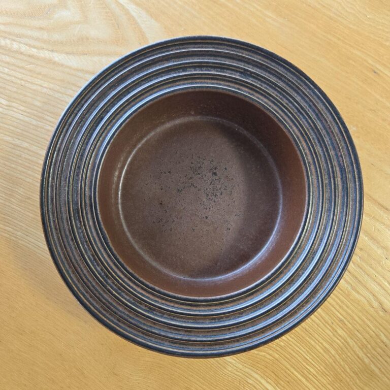 Read more about the article Arabia Ruska Ulla Procope Ashtray Good Condition