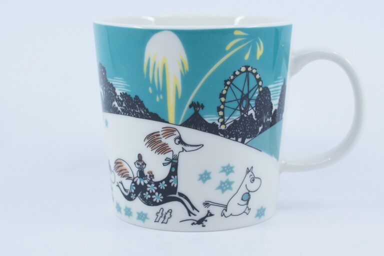 Read more about the article Arabia Finland Moomin mug Moominvalley Park Japan (2023) NEW_