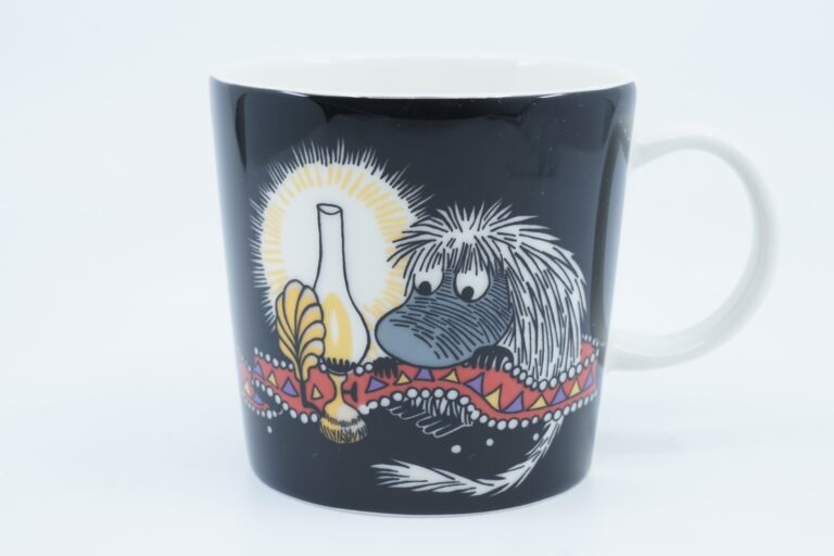Read more about the article Arabia Finland Moomin mug Ancestor (2016)_
