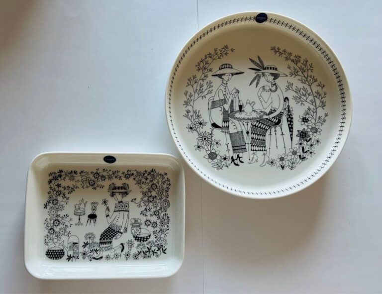 Read more about the article Arabia Emilia Square Plate 19cm Round Plate 24cm Set