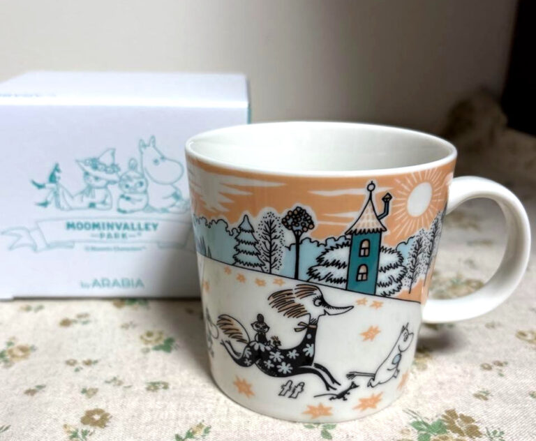 Read more about the article Arabia Moomin Mug w/Box Moomin Valley Park Open Anniv. Limited Goods Japan New